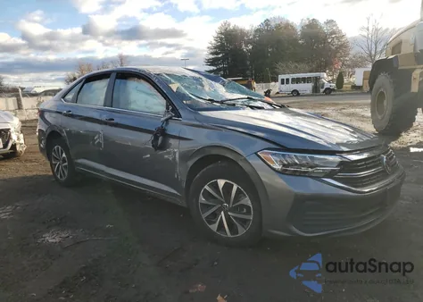 2024 Volkswagen Jetta S z USA, uszkodzony, nr VIN 3VW5M7BU3RM102743